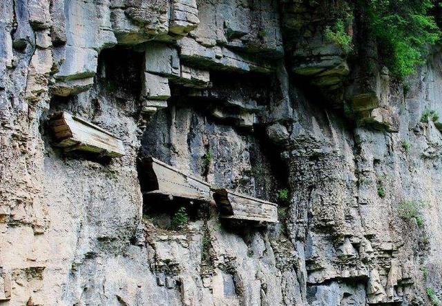 中国悬崖吊棺古葬习俗独立起源 古DNA揭秘&ldquo;天空墓园&rdquo;之谜